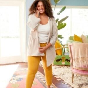 New DONNI. Ribbed Cardigan Sweater in Gray